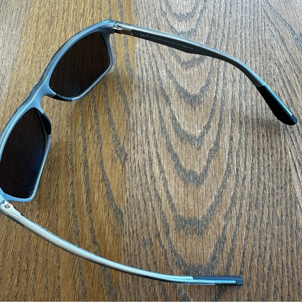 Maui Jim Onshore Polarized Rectangular Sunglasses 798-03S Blue Hawaii - Picture 5 of 9